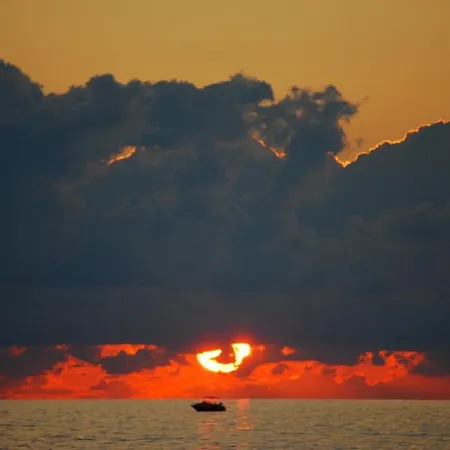 La Scogliera Blu * Caronia
