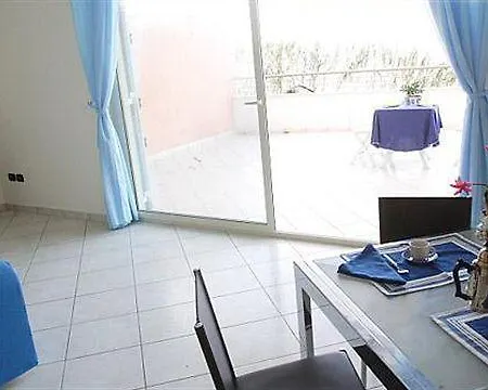 Aparthotel La Scogliera Blu